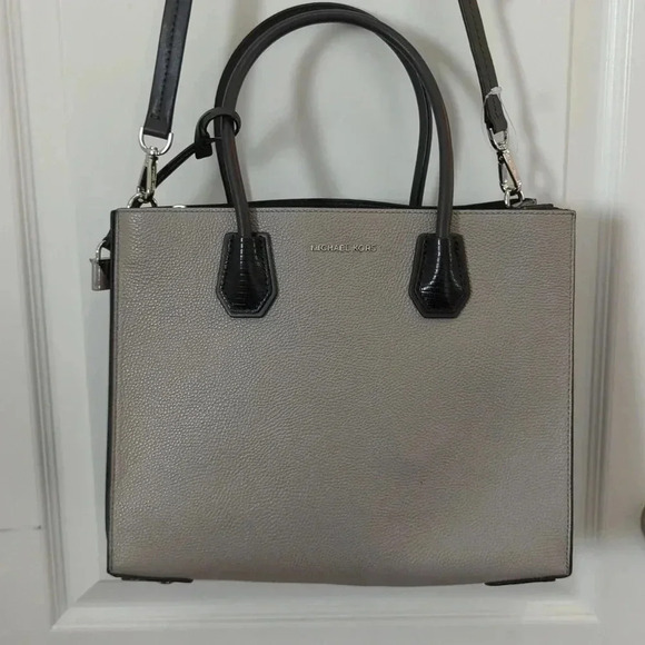 Michael Kors Mercer handle tote bag - Picture 3 of 16